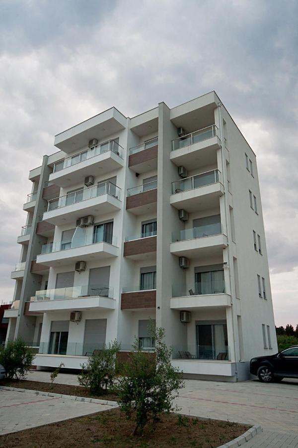 Apartments Jasmina Ulcinj Exterior foto